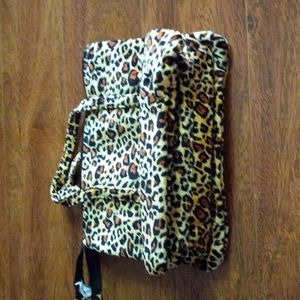 Cosmetic bag